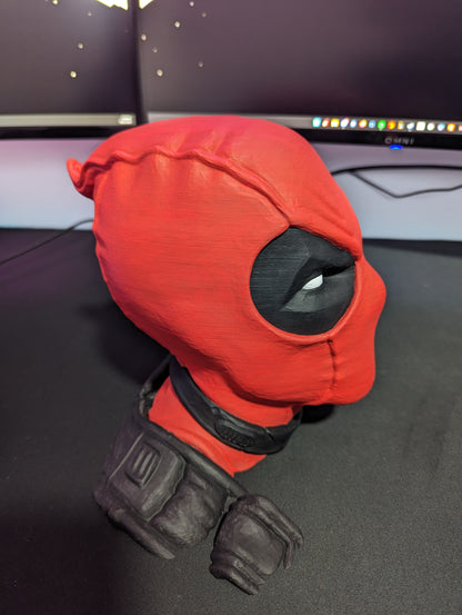 Suporte de Headset Deadpool – Edição Mercenário Tagarela
