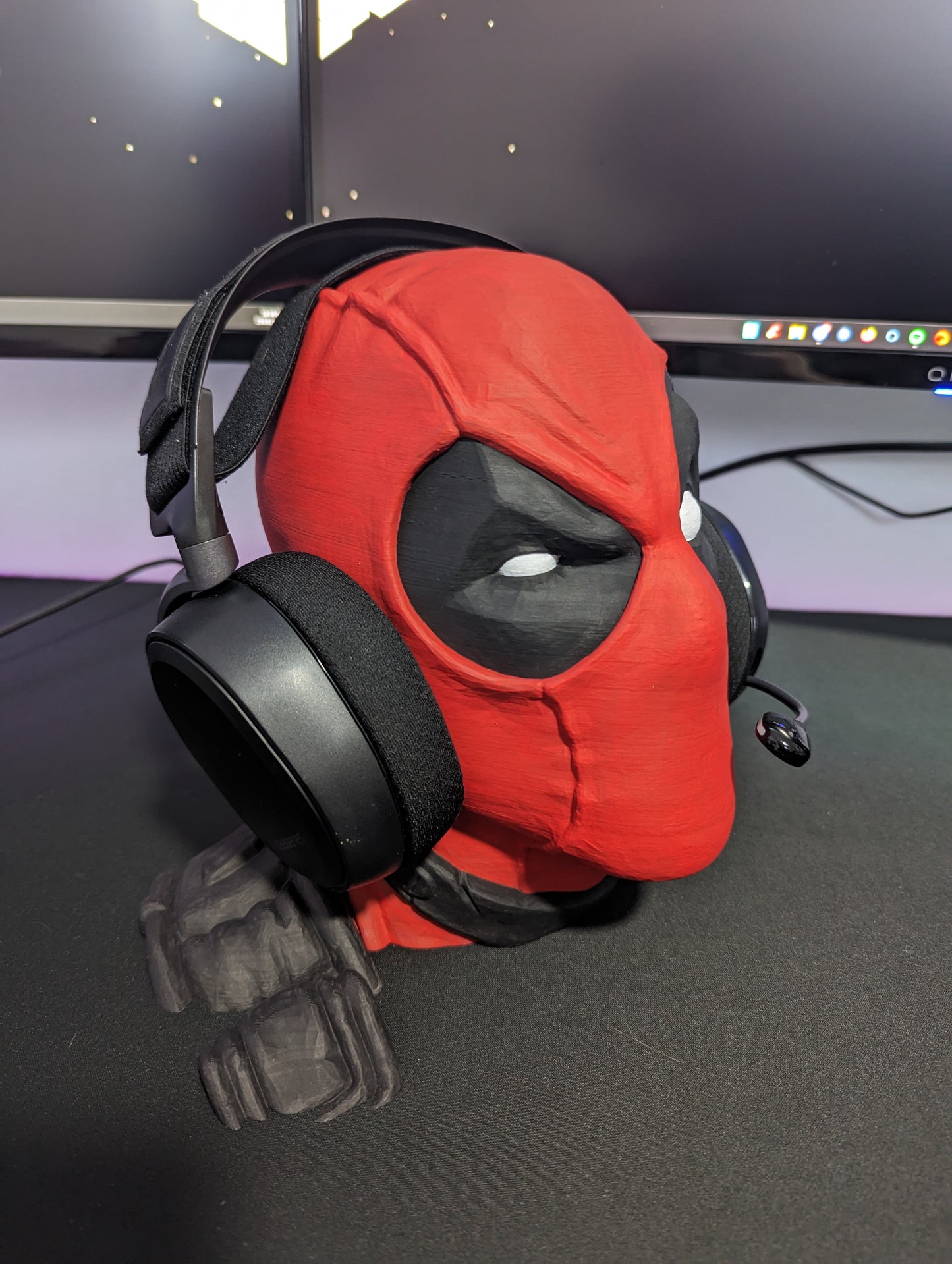 Suporte de Headset Deadpool – Edição Mercenário Tagarela